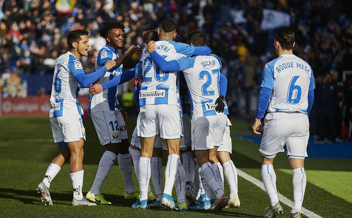 奥萨苏纳客场大胜,实力大涨!的简单介绍 奥萨苏纳客场大胜,实力大涨!的简单介绍