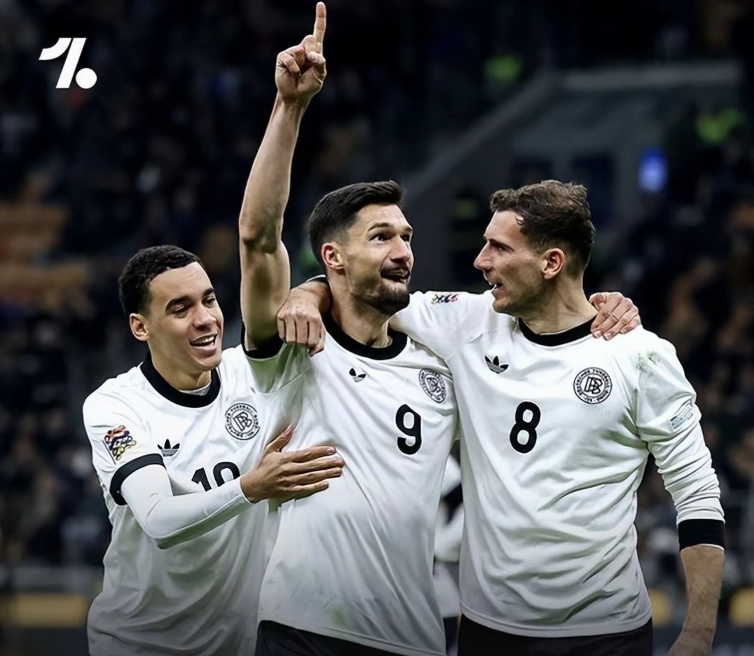 德国足球精英联赛新赛季开启战役 德国足球精英联赛新赛季开启战役