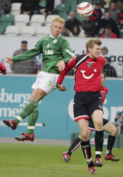 包含沃尔夫斯堡对阵汉诺威,胜负悬念无法预料的词条 包含沃尔夫斯堡对阵汉诺威,胜负悬念无法预料的词条