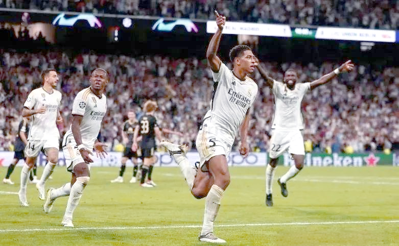 拜仁慕尼黑逆转皇马,晋级欧冠半决赛 拜仁慕尼黑逆转皇马,晋级欧冠半决赛