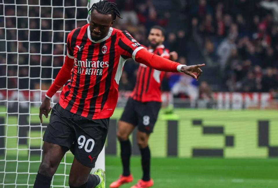 AC米兰前锋在比赛中受伤,或将休战数周的简单介绍 AC米兰前锋在比赛中受伤,或将休战数周的简单介绍