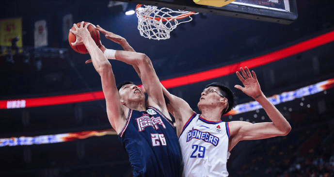 广东宏远遭首败,失去赛季不败纪录的简单介绍 广东宏远遭首败,失去赛季不败纪录的简单介绍