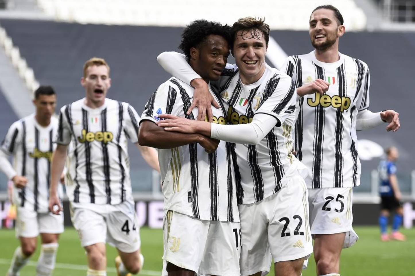 沙尔克主场平局，德甲保级形势略显稳定的简单介绍