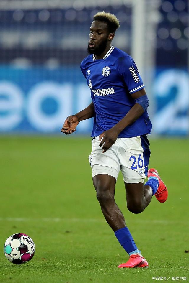 沙尔克遭遇惨败,保级困境愈发严重的简单介绍 沙尔克遭遇惨败,保级困境愈发严重的简单介绍