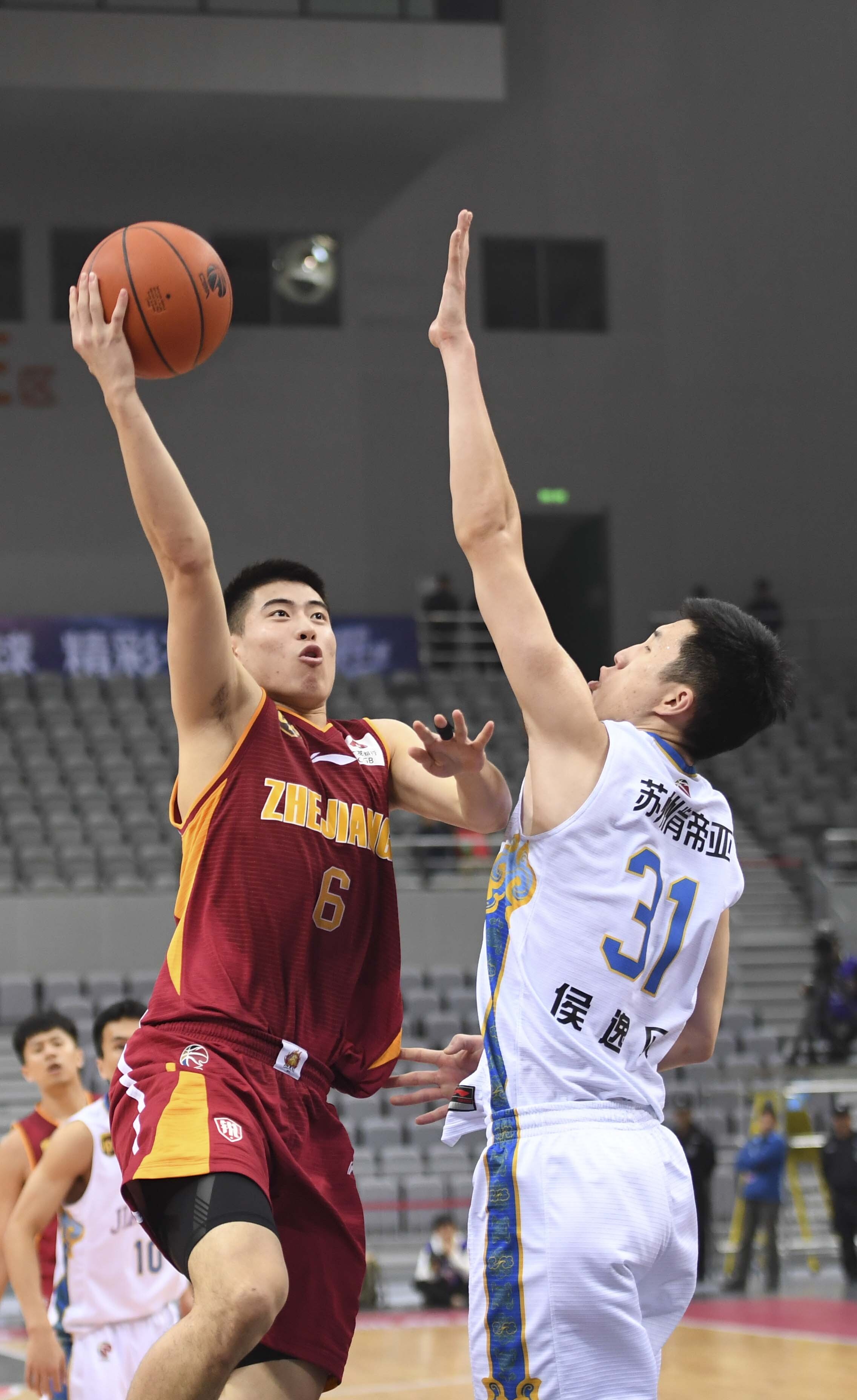 关于江苏肯帝亚关键比赛中实力发挥,主场击败亚洲劲旅新疆男篮的信息 关于江苏肯帝亚关键比赛中实力发挥,主场击败亚洲劲旅新疆男篮的信息