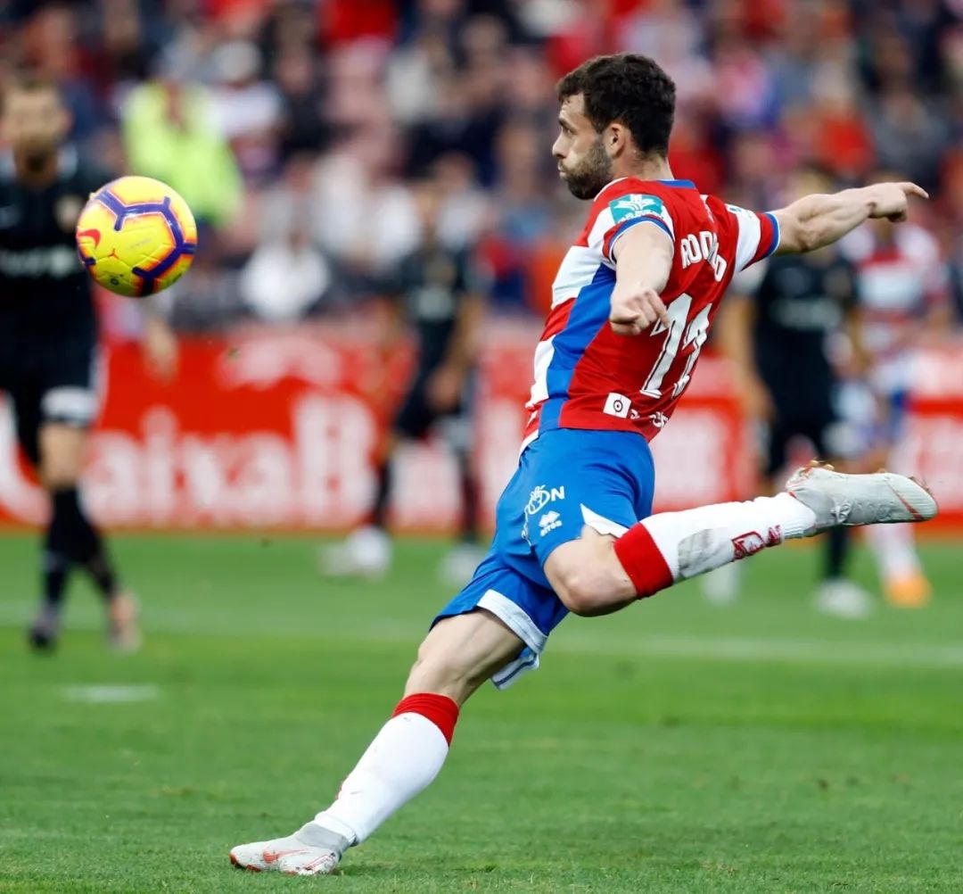 阿尔梅里亚队在比赛中取得胜利