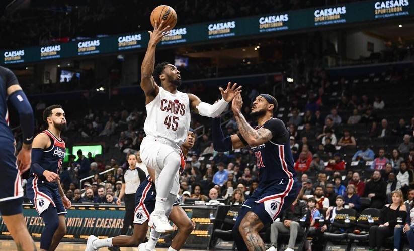 猛龙惨败活塞,西亚卡姆表现黯淡 猛龙惨败活塞,西亚卡姆表现黯淡