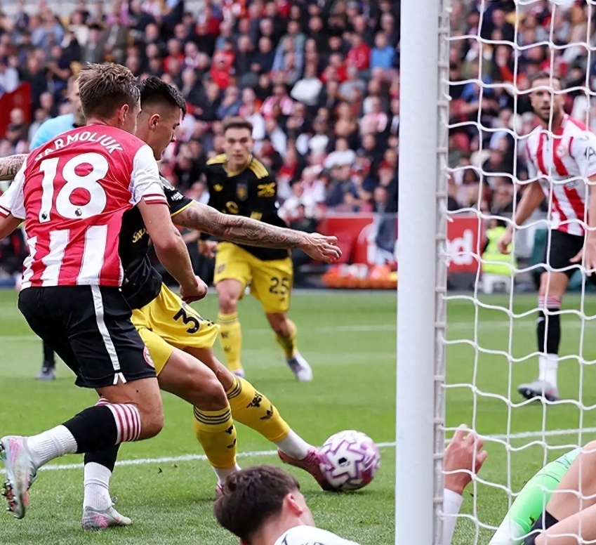 包含曼联客场-击败马德里竞技，取得三分的词条